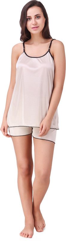 Women Solid White Top & Shorts Set