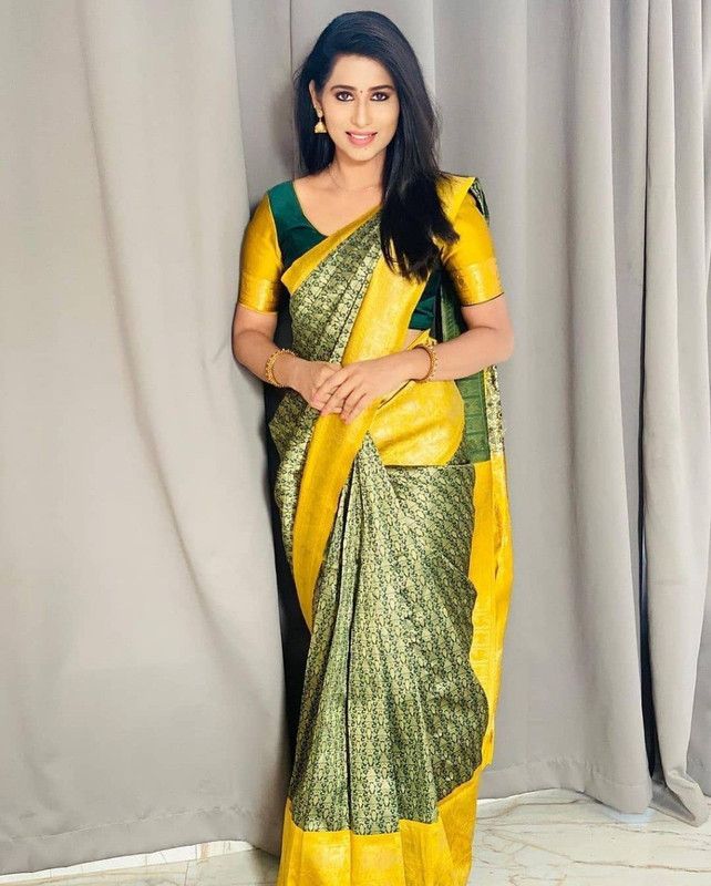 Embellished, Woven, Applique Bollywood Silk Blend, Art Silk Saree  (Green, Yellow)