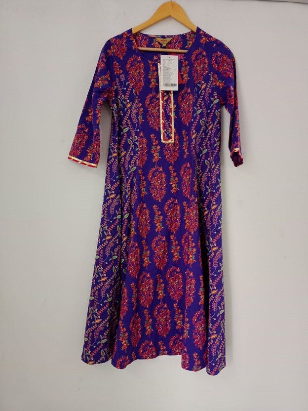 Women Floral Print Cotton Blend Flared Kurta  (Purple)