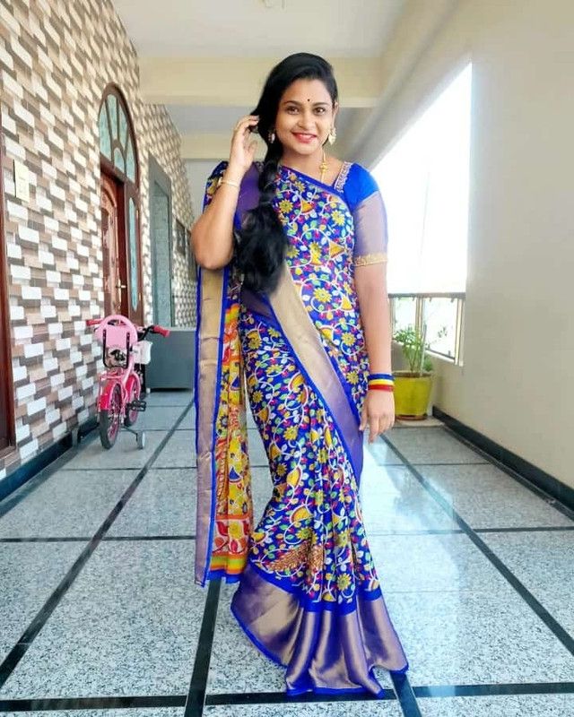 Floral Print Kalamkari Chiffon Saree  (Blue)