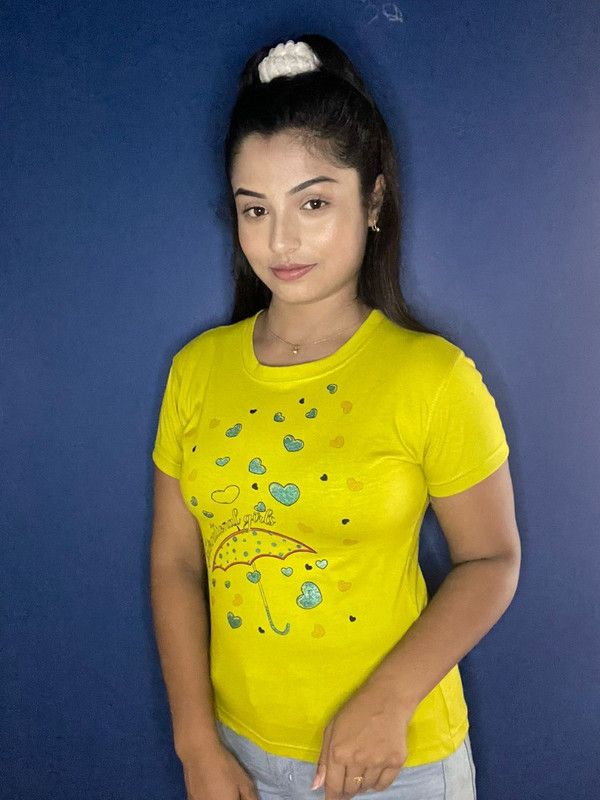 Printed Women Round Neck Yellow T-Shirt Women Graphic Print Round Neck Cotton Blend Yellow T-Shirt