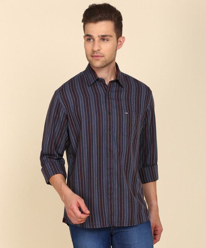 Men Regular Fit Striped Lapel Collar Casual Shirt