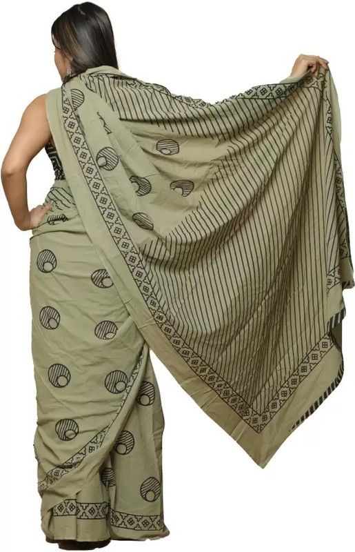 Blocked Printed, Color Block, Dyed, Floral Print, Printed Daily Wear Pure Cotton Saree  (Green)