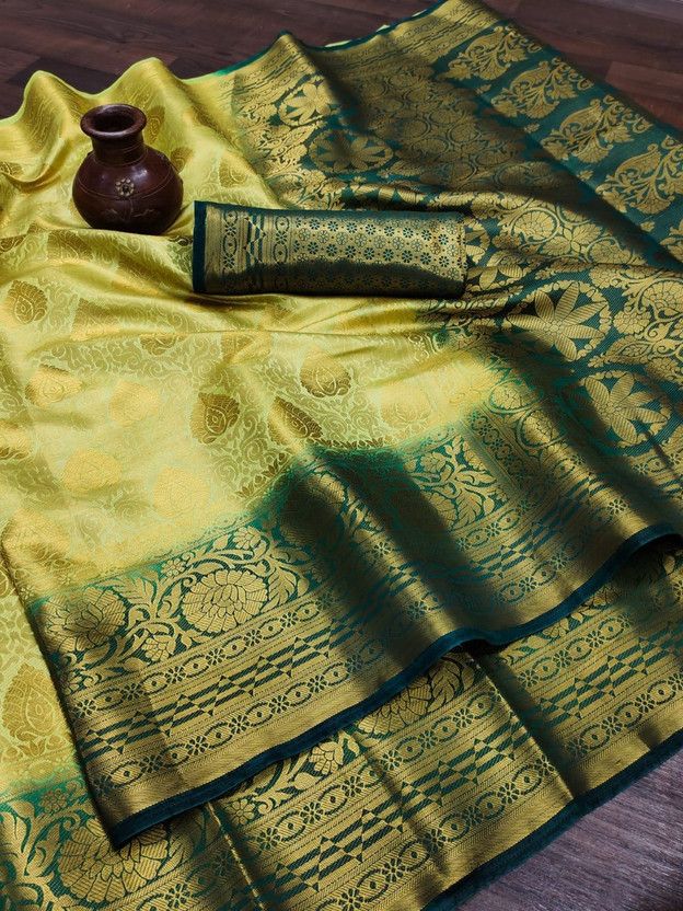 Temple Border, Woven, Solid/Plain Kanjivaram Jacquard, Pure Silk Saree  (Light Green)