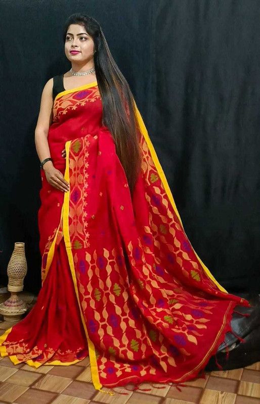 Woven Jamdani Linen Saree  (Red)