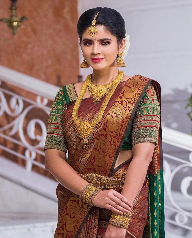 Paithani Jacquard, Art Silk Saree  (Maroon, Green)