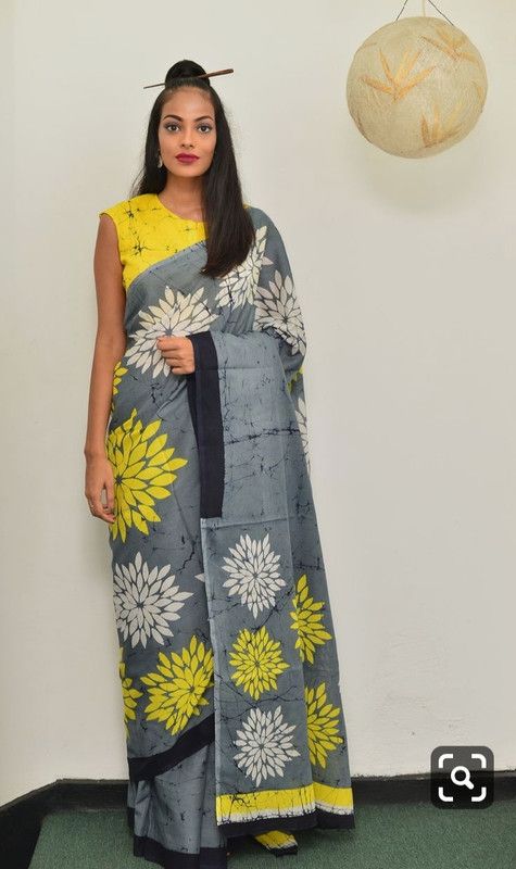 Blocked Printed, Color Block, Dyed, Floral Print, Printed Daily Wear Pure Cotton Saree  (Grey)