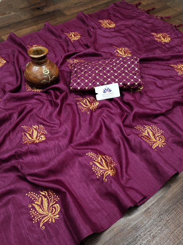 Chanderi Silk Blend Saree  (Purple)