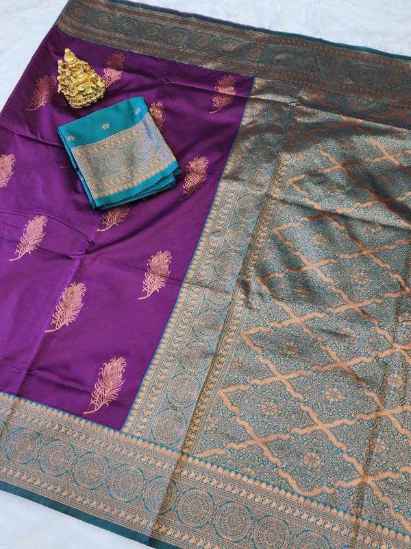Printed Kanjivaram Silk Blend Saree  (Purple)
