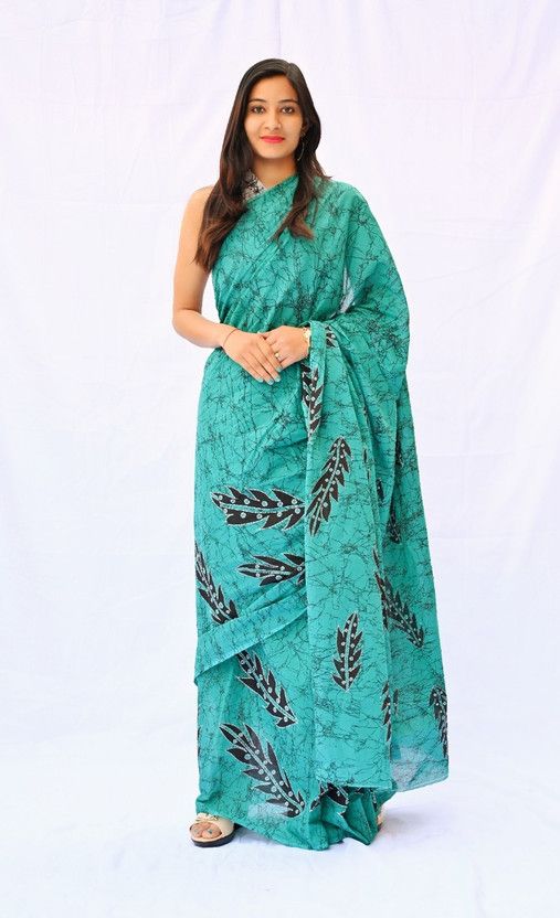 Printed Ikkat Pure Cotton Saree  (Blue, Black)