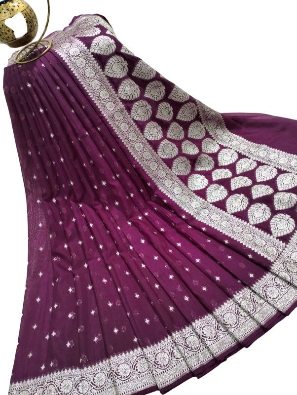 Self Design Banarasi Georgette Saree  (Magenta, Silver)