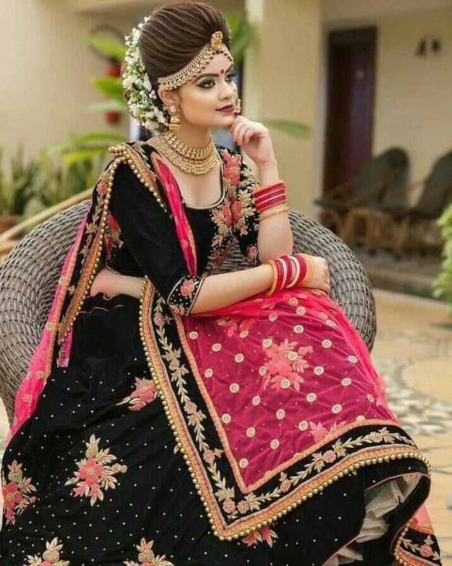 Semi Stitched Lehenga Choli  (Black, Pink)