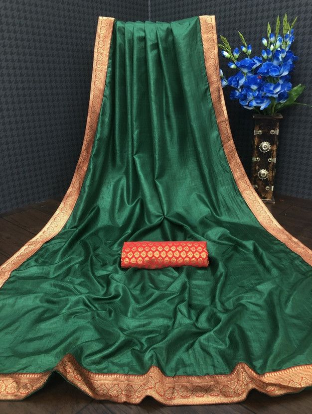 Self Design Gadwal Silk Blend Saree  (Green)
