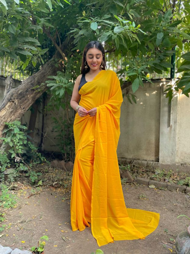 Dyed, Solid/Plain Bollywood Georgette Saree  (Yellow)