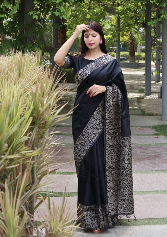 Embellished, Woven, Self Design Kanjivaram Jacquard, Art Silk Saree  (Black)