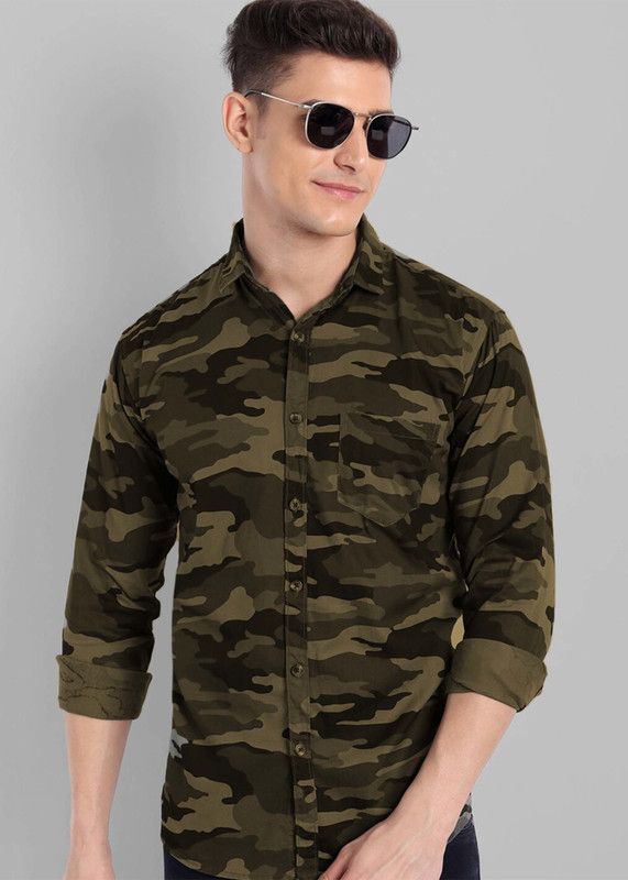 Men Tailored Fit Military Camouflage Spread Collar Casual Shirt