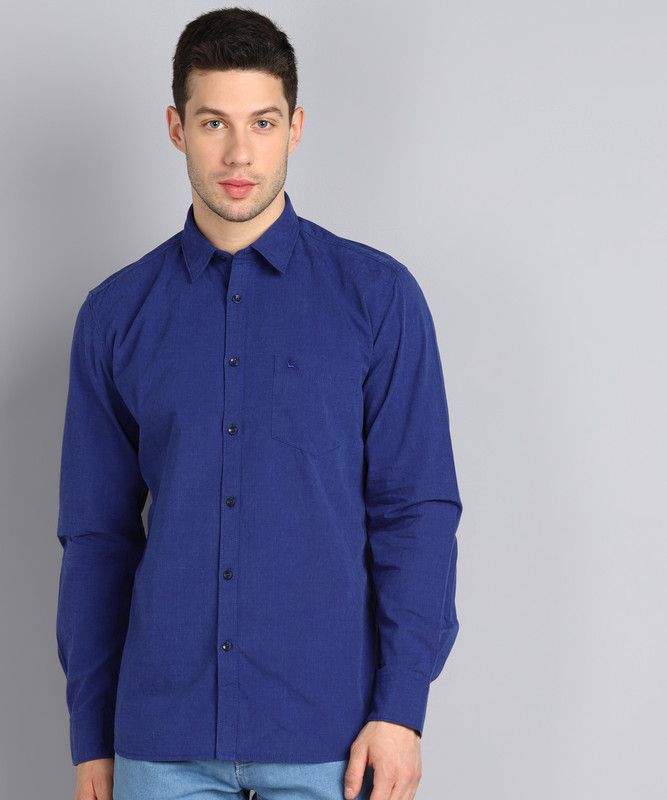 Men Slim Fit Solid Casual Shirt