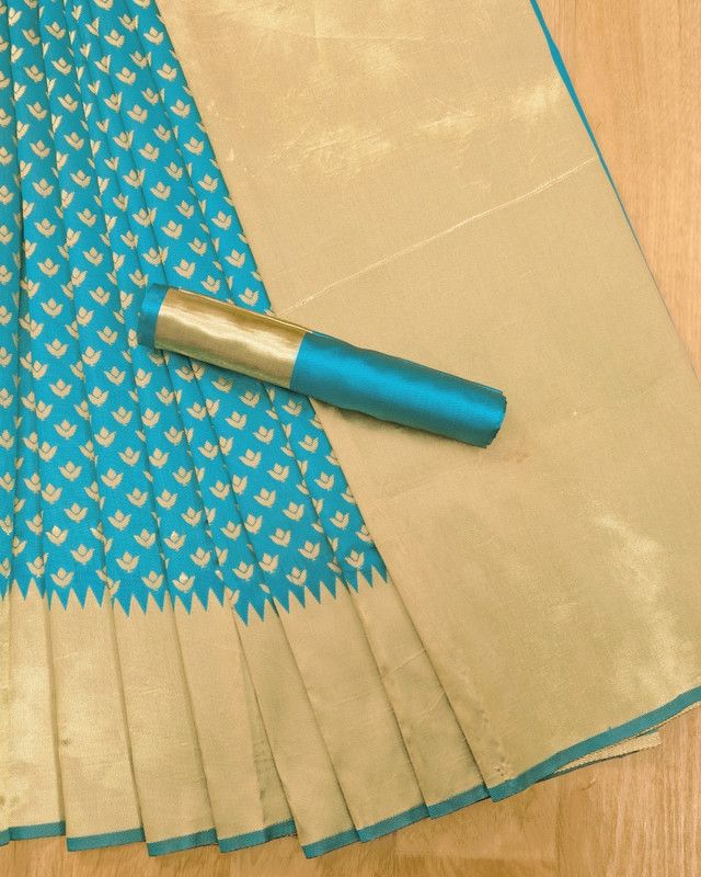 Self Design, Applique, Embellished, Ombre, Woven Kanjivaram Pure Silk, Jacquard Saree  (Green)