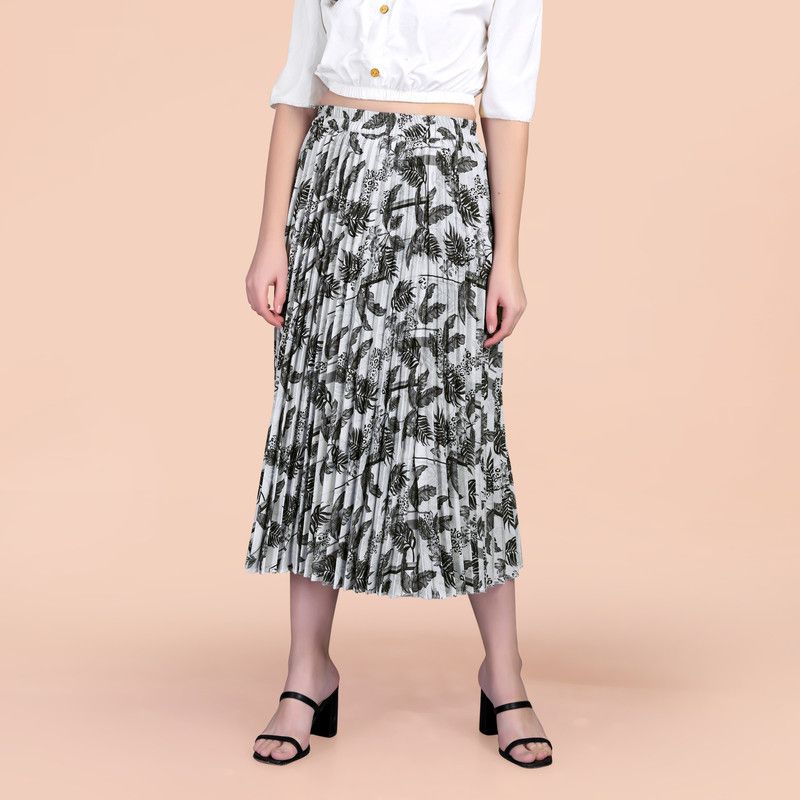 Women Floral Print Pleated Black Skirt
