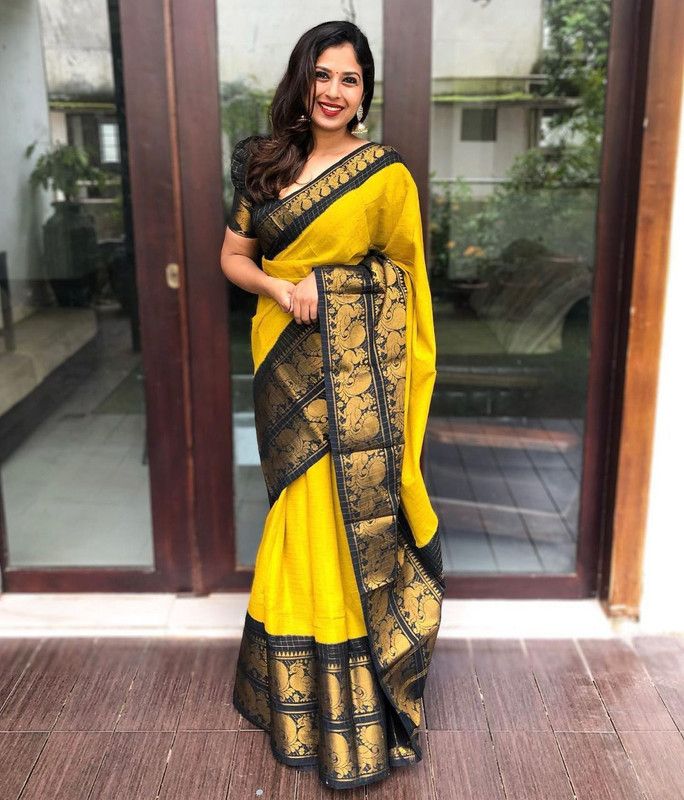 Woven Banarasi Jacquard Saree  (Yellow, Black)