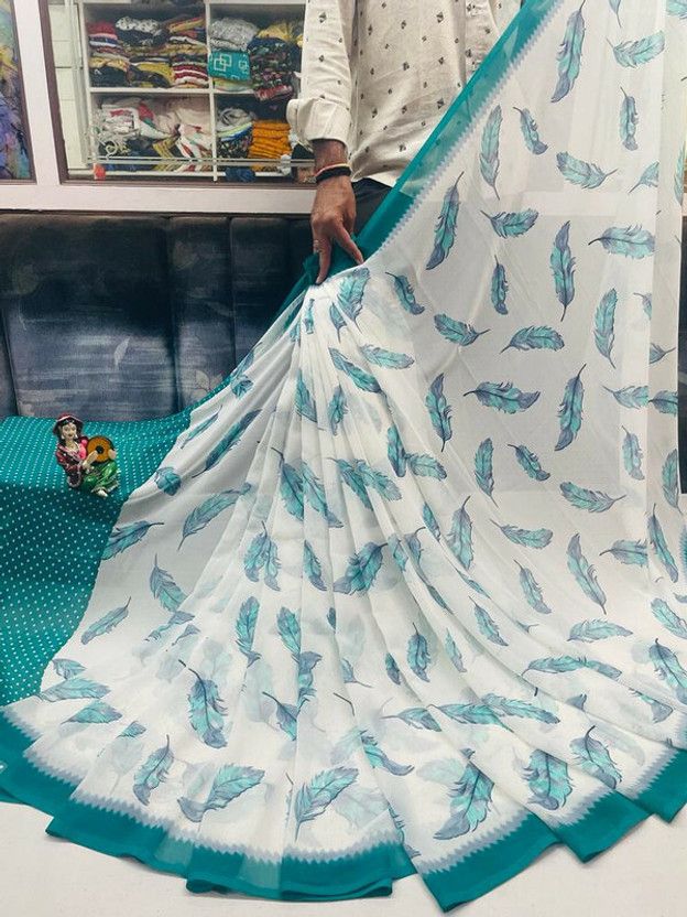 Floral Print Bollywood Georgette Saree  (Light Green)