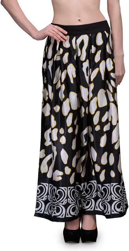 Women Printed Pleated White, Black Skirt