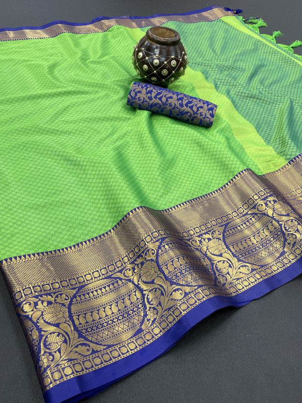 Woven, Temple Border, Color Block, Checkered, Striped, Self Design, Applique, Ombre, Paisley, Dyed Dharmavaram Cotton Silk, Pure Silk Saree  (Green)