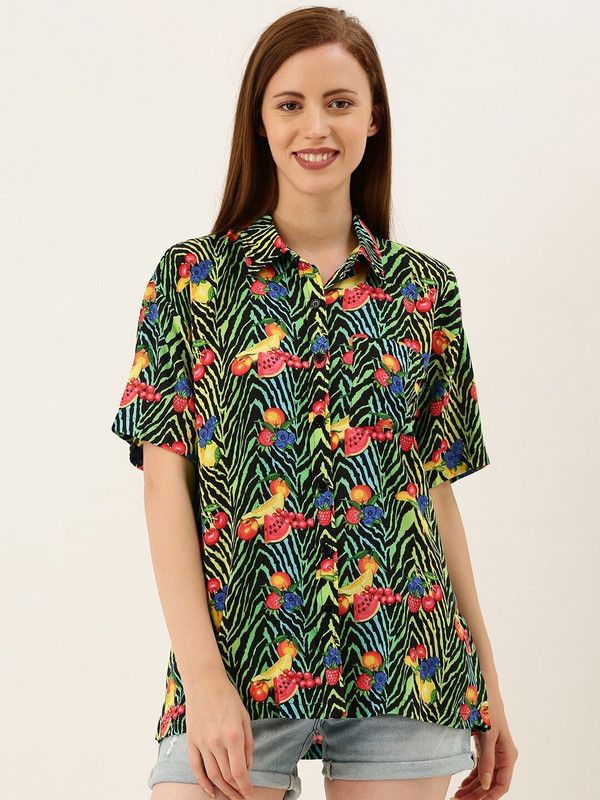 Women Regular Fit Printed Spread Collar Casual Shirt