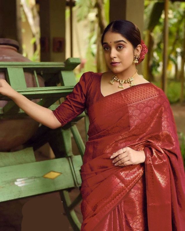 Woven, Self Design Kanjivaram Jacquard, Pure Silk Saree  (Maroon)
