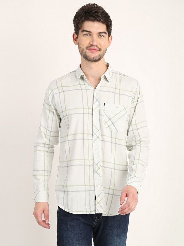 Men Slim Fit Printed, Checkered Spread Collar Casual Shirt