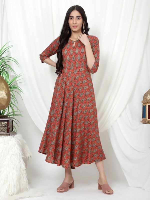 Women Floral Print Viscose Rayon Flared Kurta  (Orange)