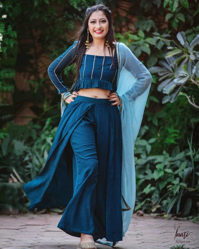 Women Viscose Rayon Crop Top and Palazzo Set