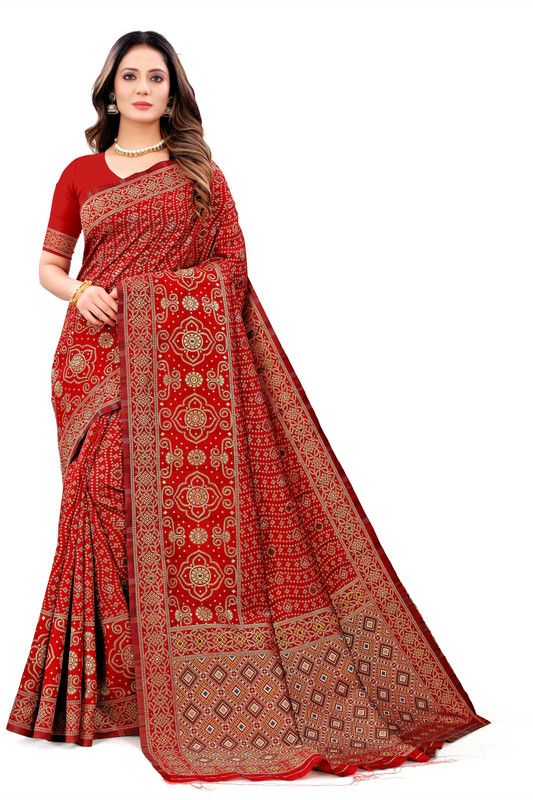 Woven Gadwal Silk Blend Saree  (Red)
