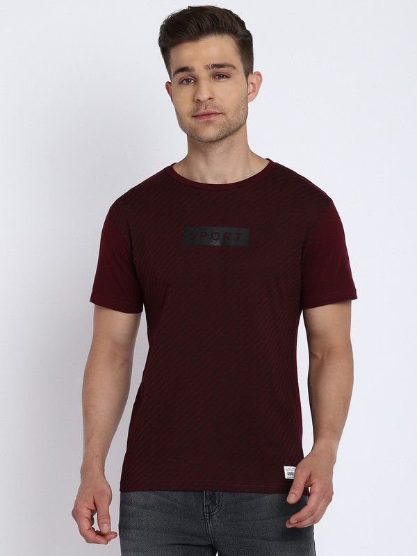 Men Striped Round Neck Pure Cotton Maroon T-Shirt