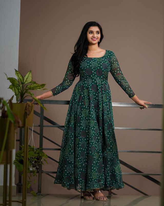 Women Bandhani Georgette Anarkali Kurta  (Green)