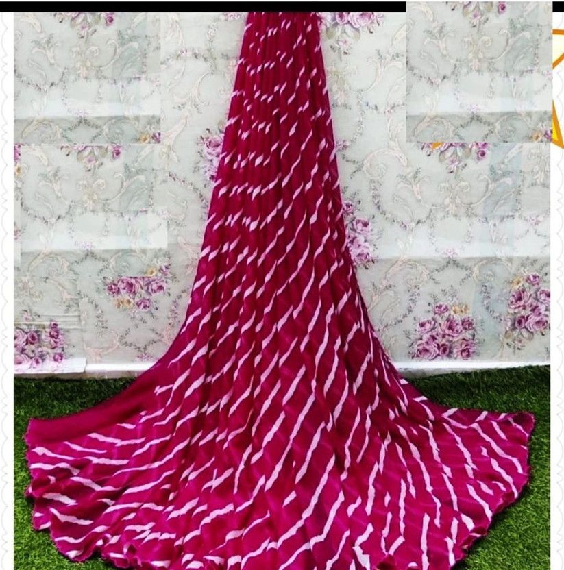 Striped Bollywood Georgette Saree  (Pink)