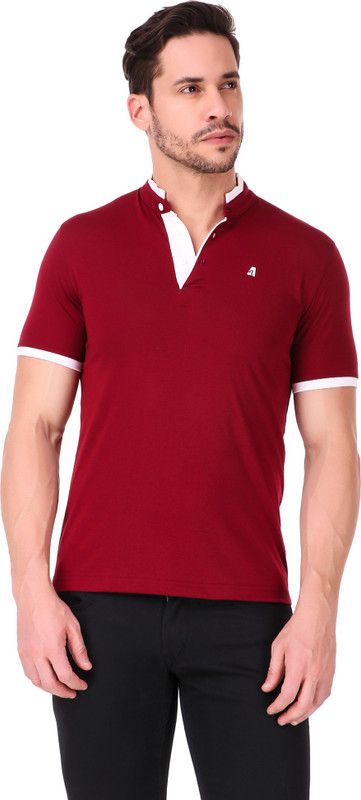 Men Solid Mandarin Collar Pure Cotton Maroon T-Shirt
