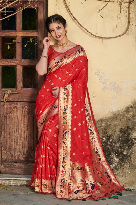 Woven Paithani Pure Silk Saree  (Red)