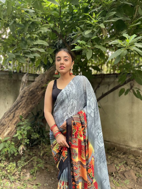 Ombre, Floral Print Bollywood Georgette Saree  (Black, Grey)