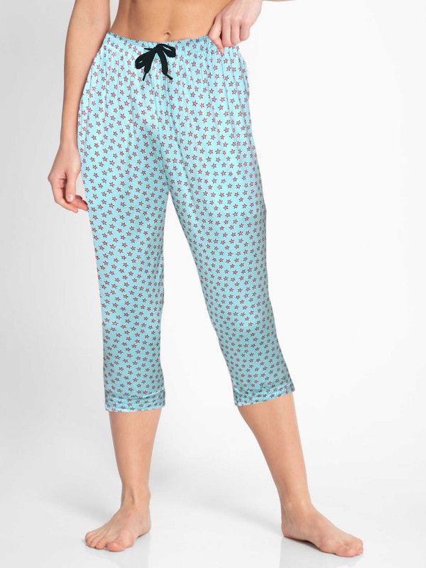 Women Blue, Maroon Capri