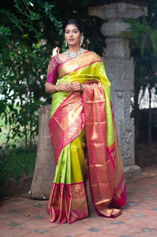 Woven Kanjivaram Jacquard, Art Silk Saree  (Multicolor, Light Green)