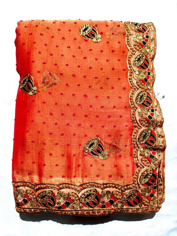 Temple Border Bollywood Satin Saree  (Grey)