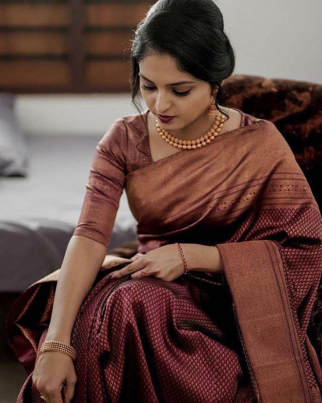 Self Design Kanjivaram Jacquard, Pure Silk Saree  (Orange)