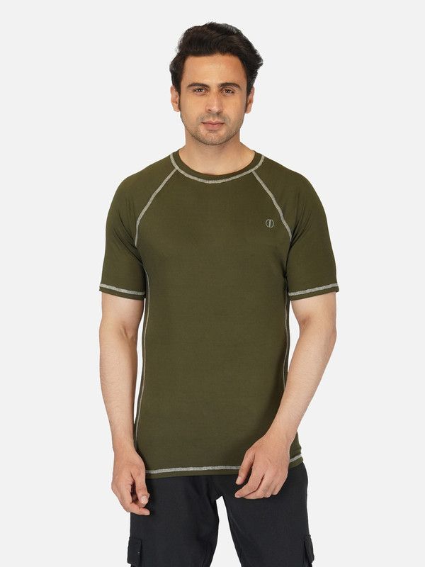 Sports Tshirt with Raglon Sleeves with contrast stitching Men Solid Round Neck Polyester Dark Green T-Shirt