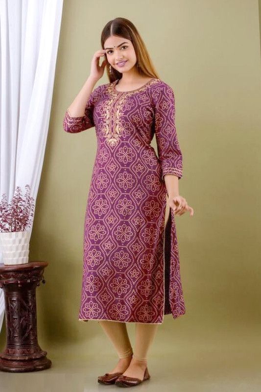 Women Printed Kurta  (Purple)
