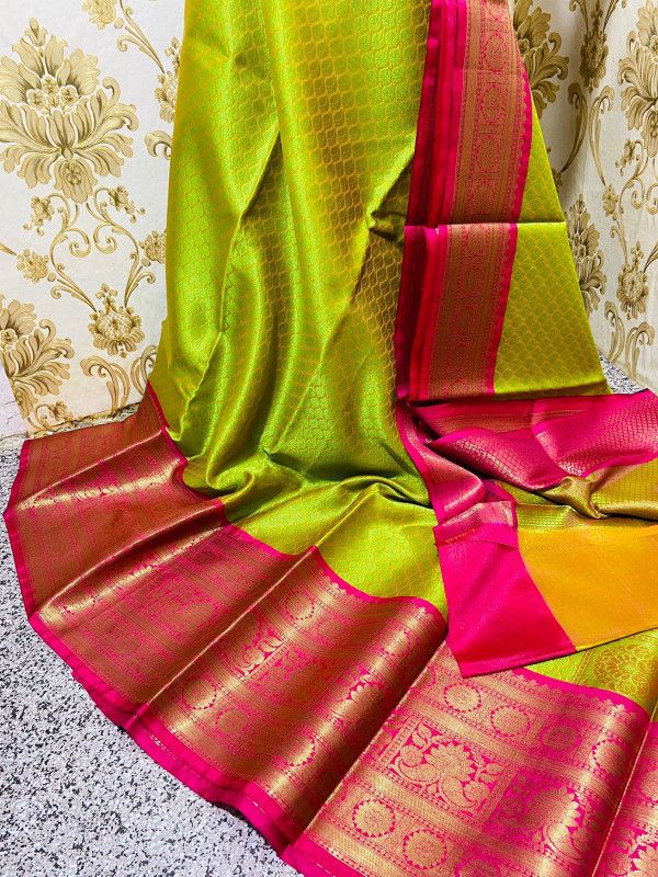 Woven Banarasi Muslin Saree  (Green, Pink)