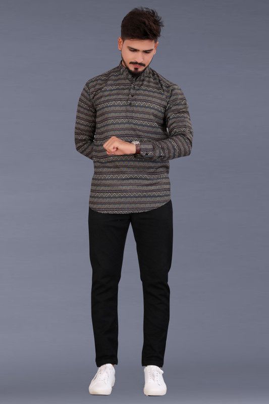 Men Printed Kurta  (Black)