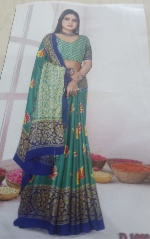 Floral Print Hand Batik Chiffon Saree  (Green)