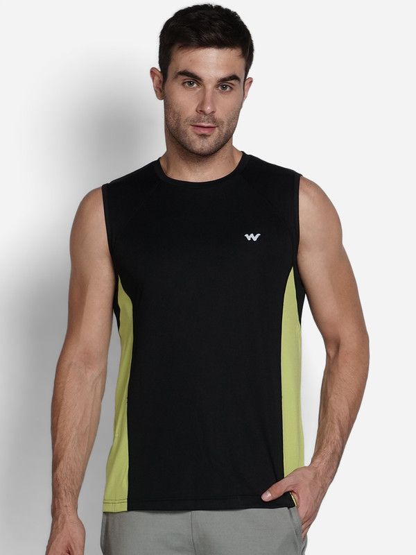 Active Vest 2 Men Colorblock Polo Neck Polyester Black T-Shirt