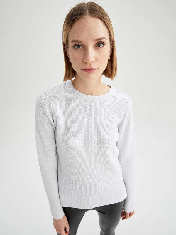 Women Solid Round Neck White Sweater